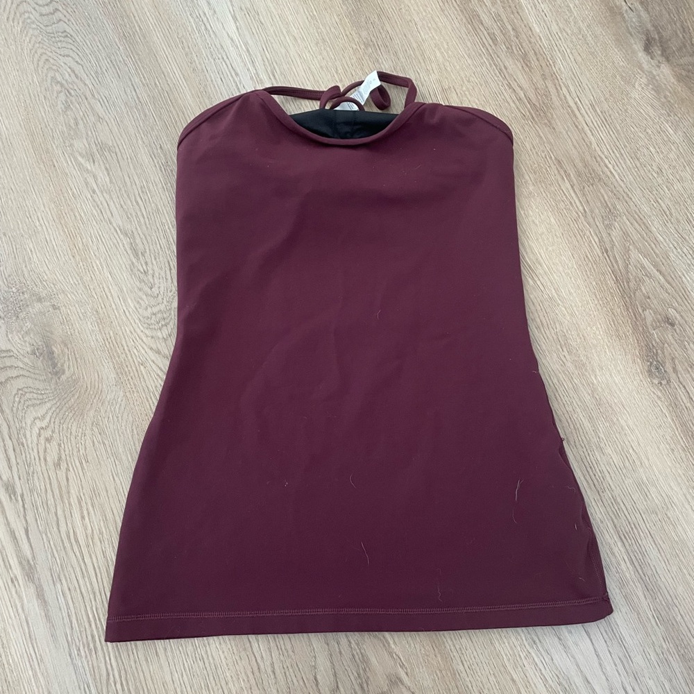 Lululemon tank size 6